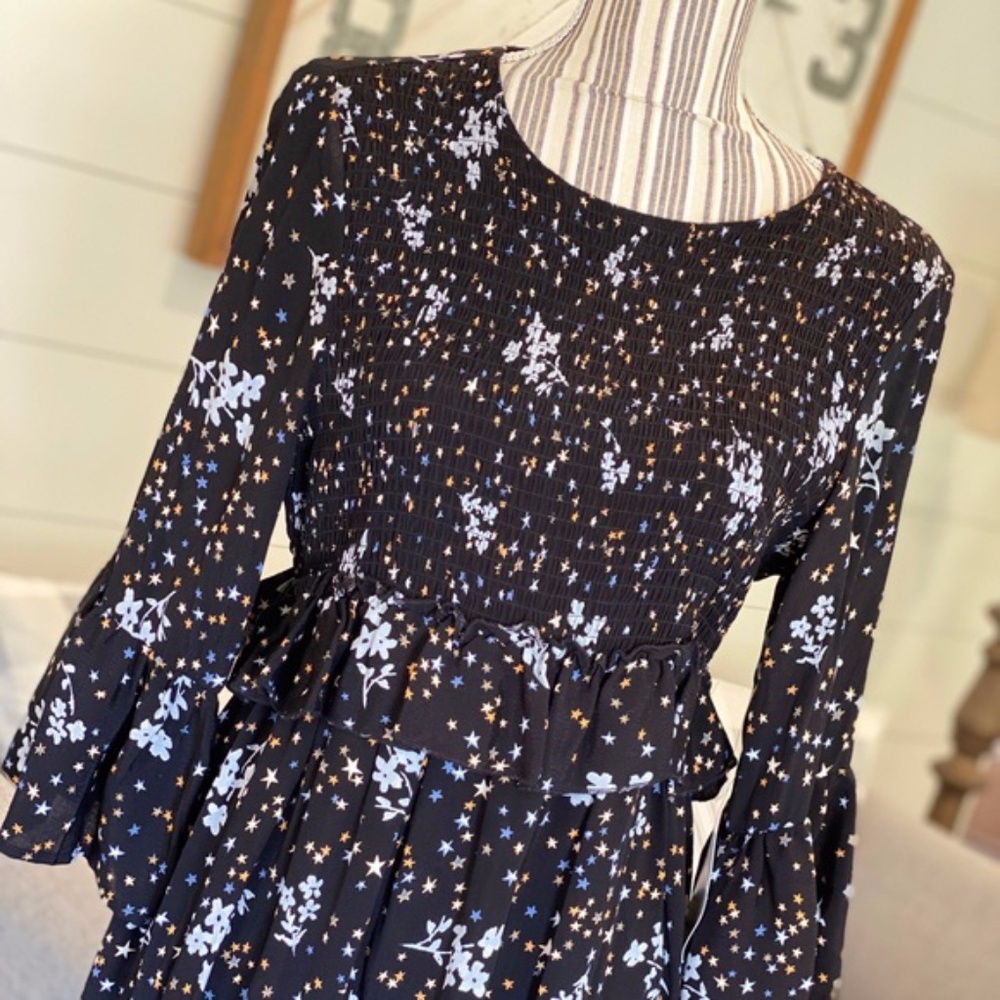 NEW Zara Floral Dress Ruffle Star Print Smocked